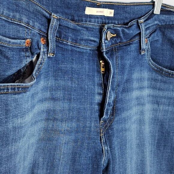 Levi's Women's Boyfriend Mid Rise Jeans size 31 - Picture 2 of 6
